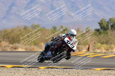 media/Nov-06-2022-SoCal Trackdays (Sun) [[208d2ccc26]]/Turn 7 Set 2 (1050am)/